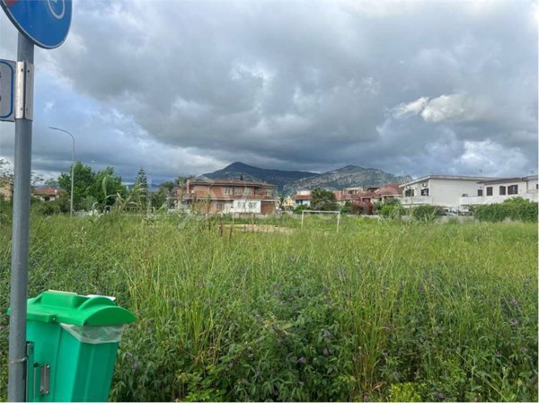 terreno agricolo in vendita a Terracina in zona Hermada