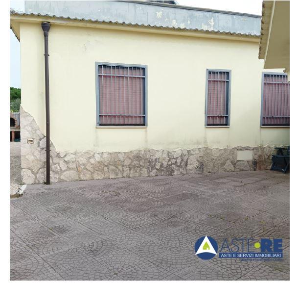 casa indipendente in vendita a Terracina