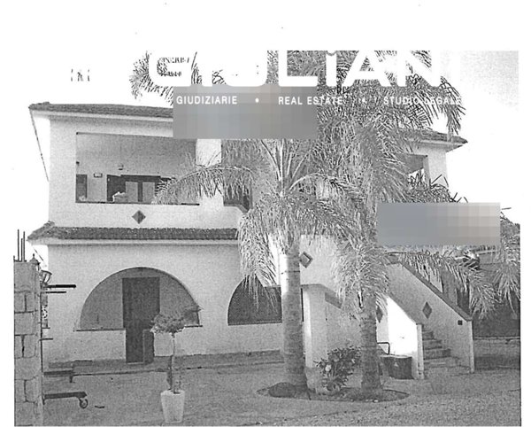 casa indipendente in vendita a Terracina