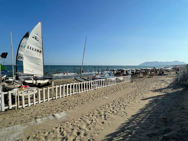 casa indipendente in vendita a Terracina
