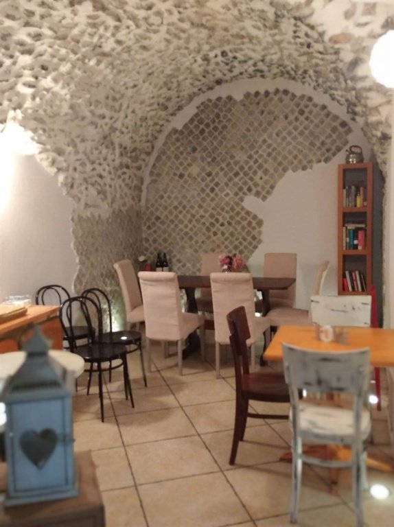 pentavano in vendita a Terracina