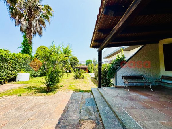 casa indipendente in vendita a Terracina