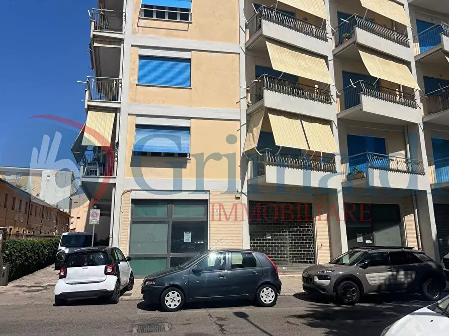 negozio in vendita a Terracina