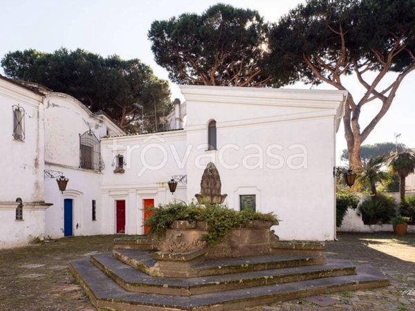 casa indipendente in vendita a Terracina