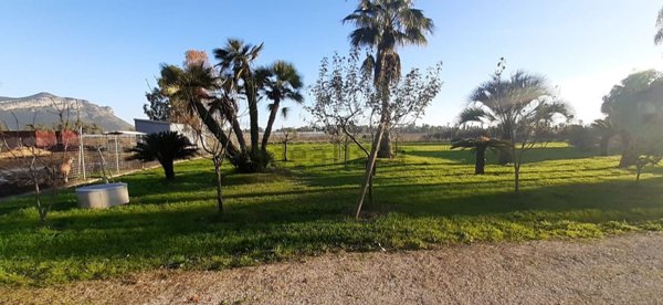 casa indipendente in vendita a Terracina in zona Hermada