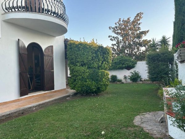 casa indipendente in vendita a Terracina