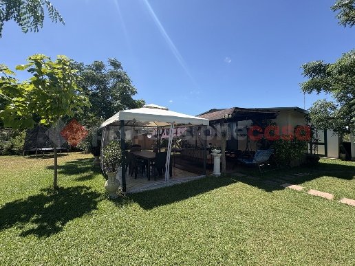 casa indipendente in vendita a Terracina in zona Hermada