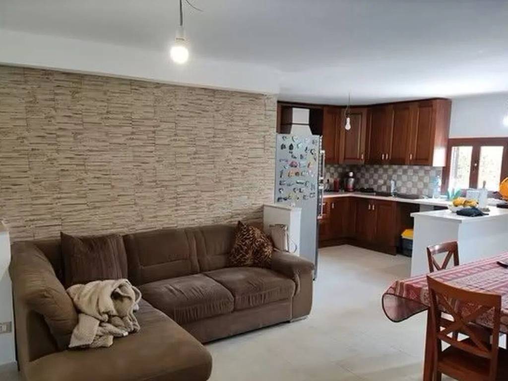 casa indipendente in vendita a Terracina in zona Hermada