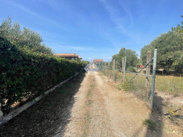 casa indipendente in vendita a Terracina