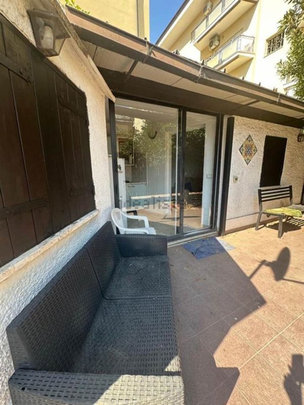 casa indipendente in vendita a Terracina