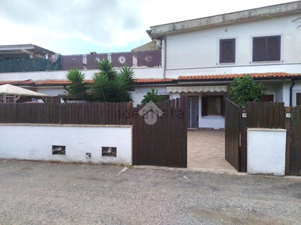 appartamento in vendita a Terracina in zona Hermada