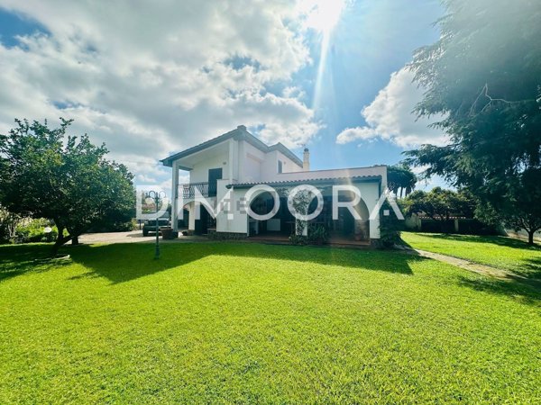 casa indipendente in vendita a Terracina