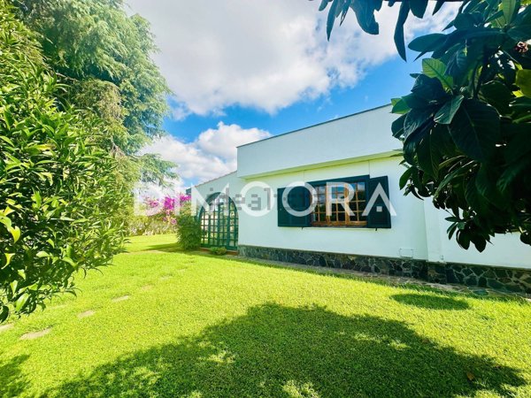 casa indipendente in vendita a Terracina