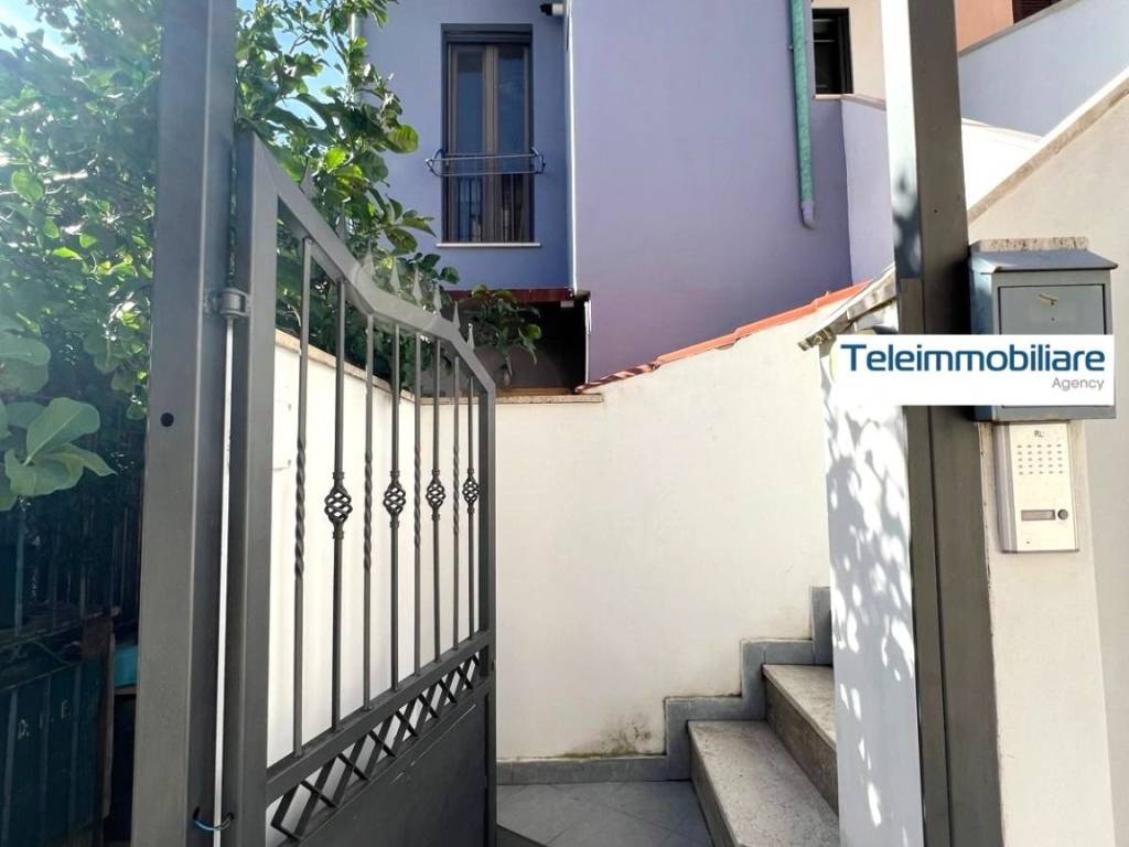 casa indipendente in vendita a Terracina