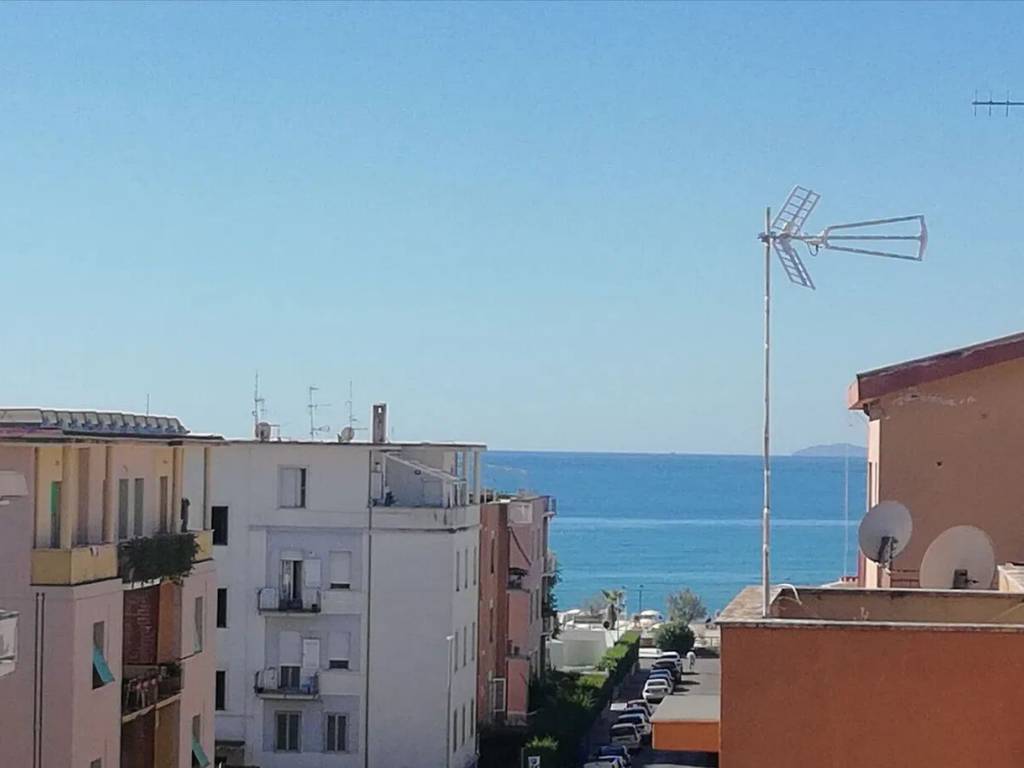 appartamento in vendita a Terracina