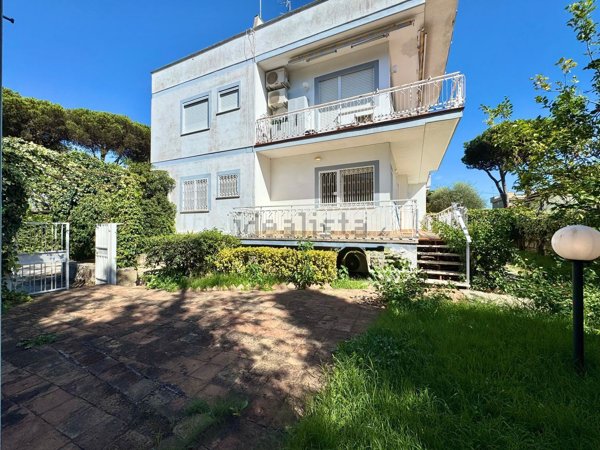 pentavano in vendita a Terracina