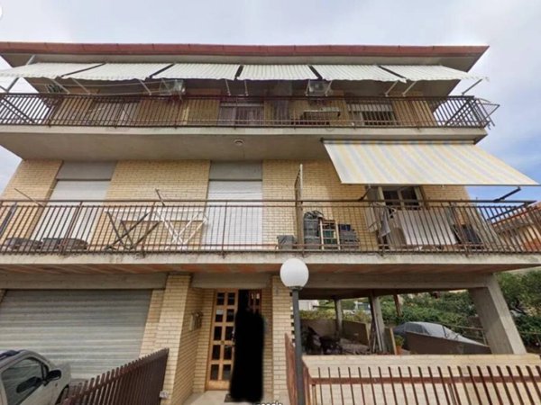 casa indipendente in vendita a Terracina