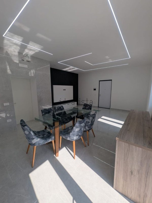 casa indipendente in vendita a Terracina