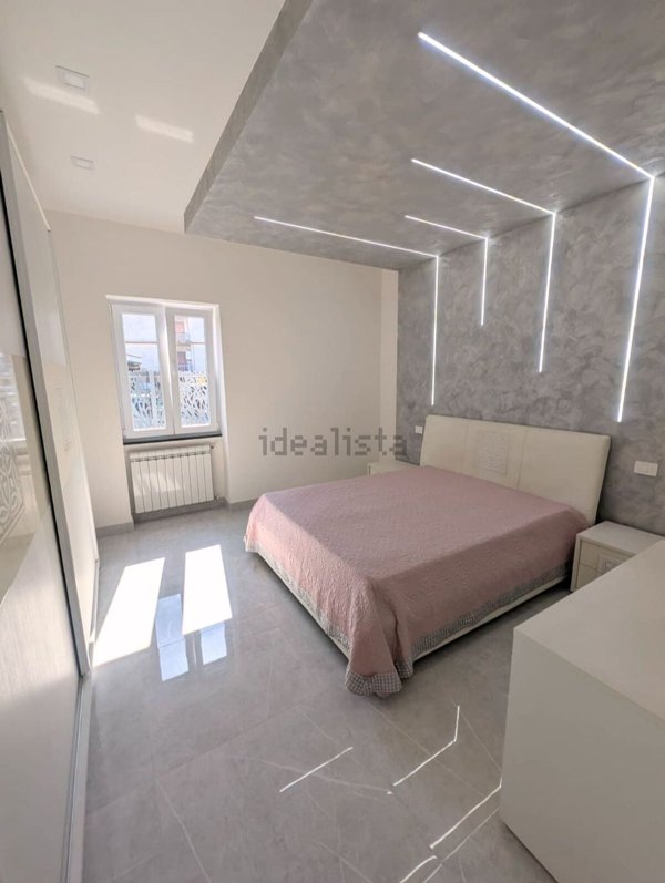 casa indipendente in vendita a Terracina