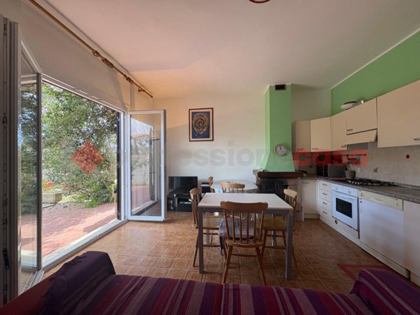 casa indipendente in vendita a Terracina