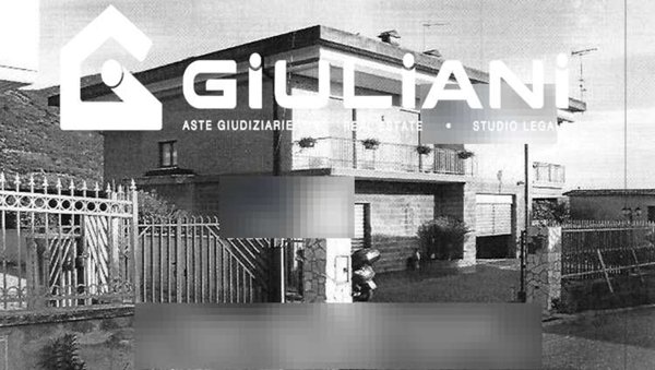 appartamento in vendita a Terracina in zona La Fiora