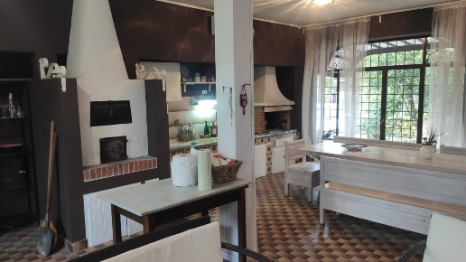 casa indipendente in vendita a Terracina