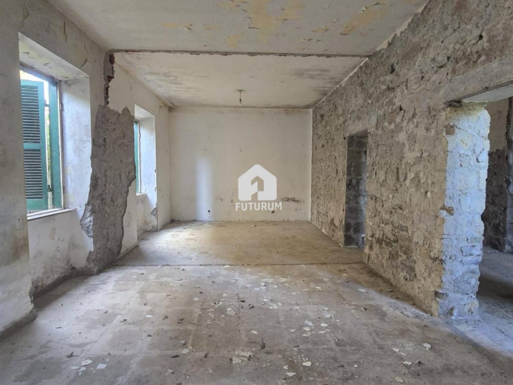 appartamento in vendita a Terracina