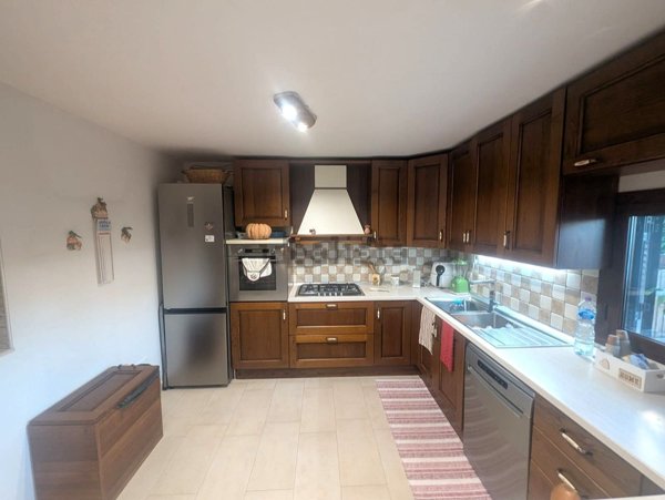 casa indipendente in vendita a Terracina