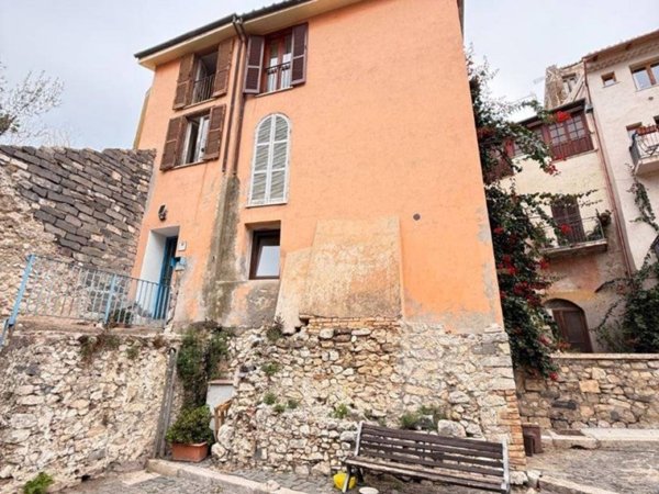 appartamento in vendita a Terracina
