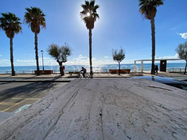 casa indipendente in vendita a Terracina