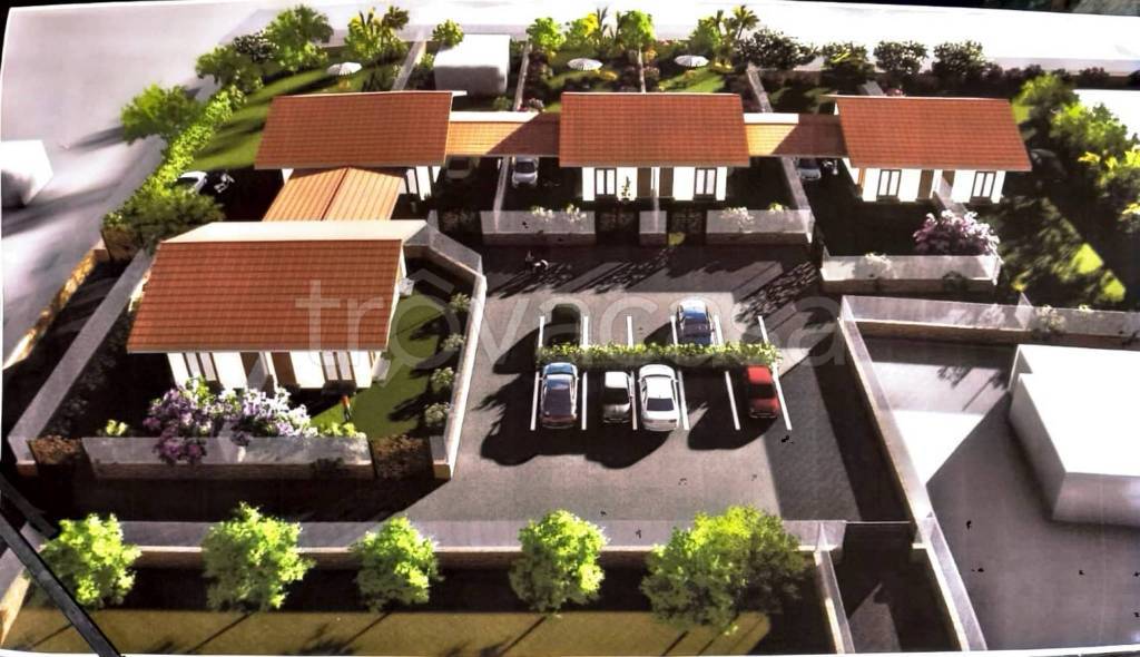 casa indipendente in vendita a Terracina