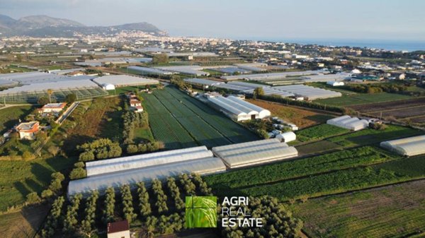 terreno agricolo in vendita a Terracina