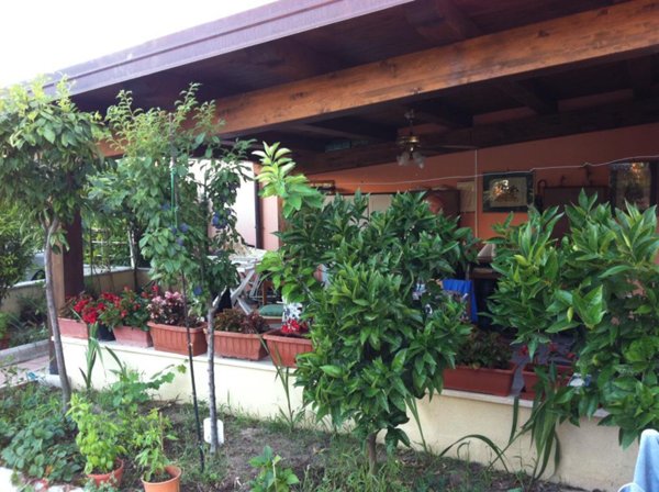 casa indipendente in vendita a Terracina in zona Hermada