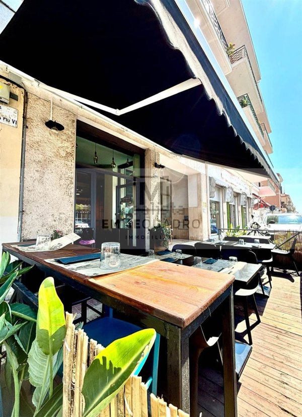 negozio in vendita a Terracina