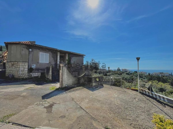 appartamento in vendita a Terracina