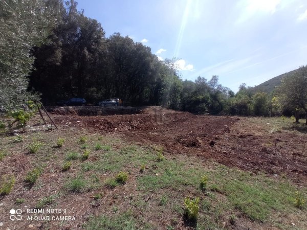 casa indipendente in vendita a Terracina in zona La Fiora