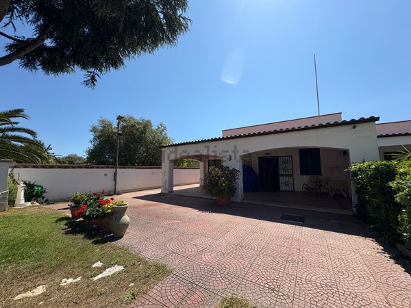 casa indipendente in vendita a Terracina