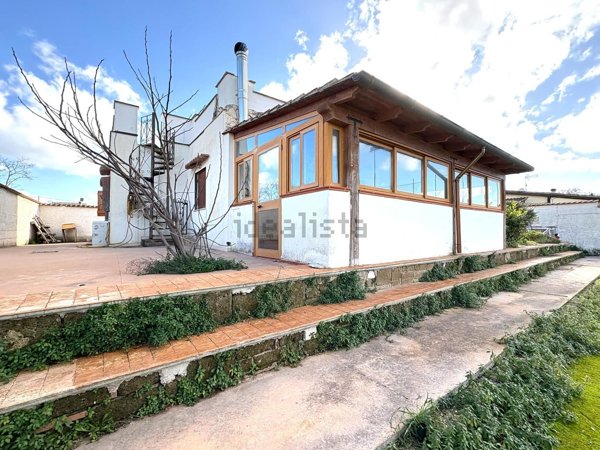 casa indipendente in vendita a Terracina