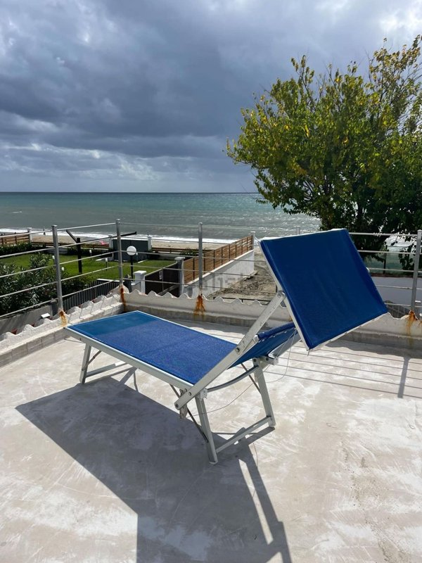 quadrivano in vendita a Terracina