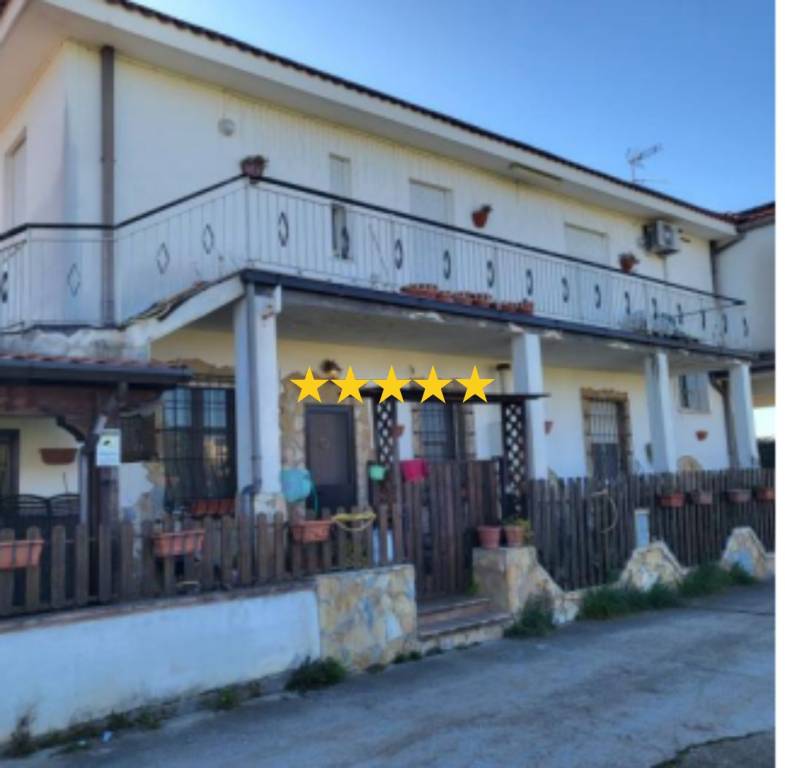 appartamento in vendita a Terracina in zona Hermada