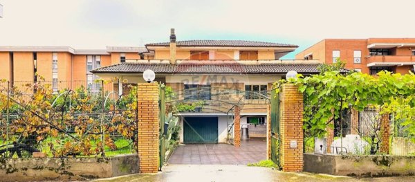 casa indipendente in vendita a Terracina