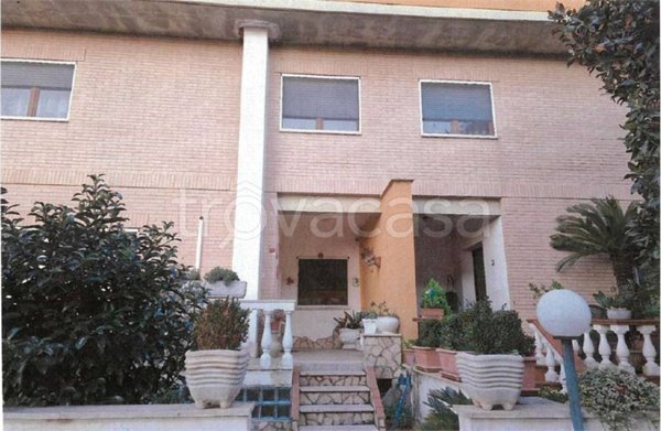 casa indipendente in vendita a Terracina in zona Hermada