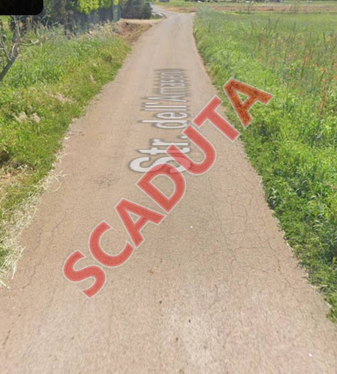 locale commerciale in vendita a Terracina