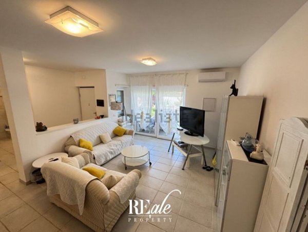 casa indipendente in vendita a Terracina