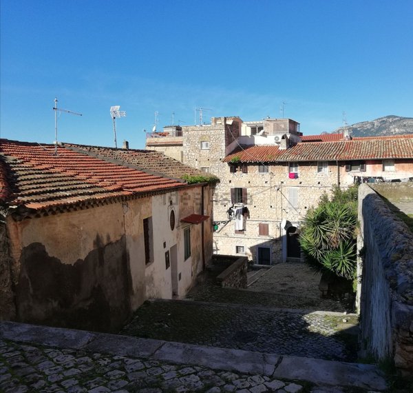 appartamento in vendita a Terracina
