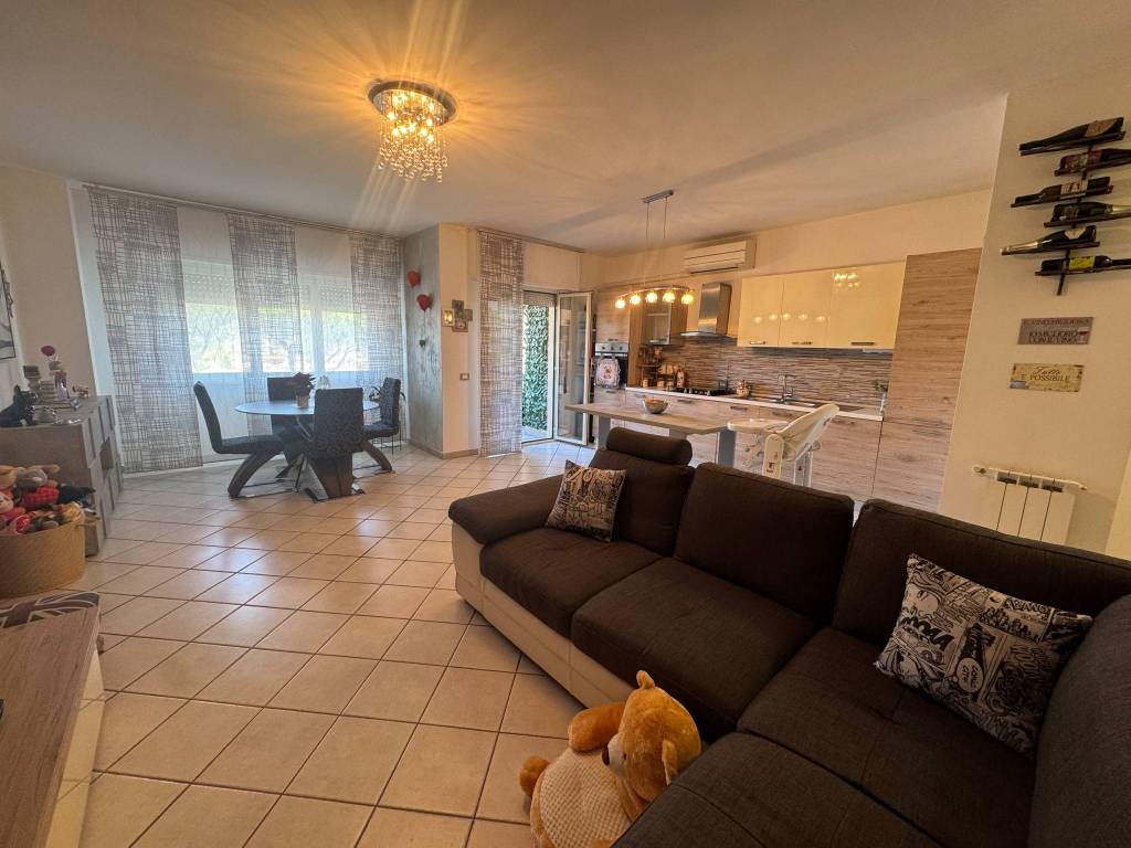 appartamento in vendita a Terracina