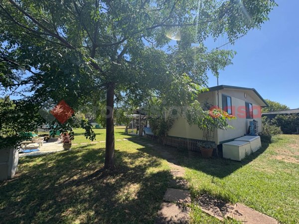 casa indipendente in vendita a Terracina