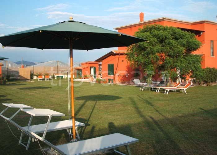 casa indipendente in vendita a Terracina in zona Hermada