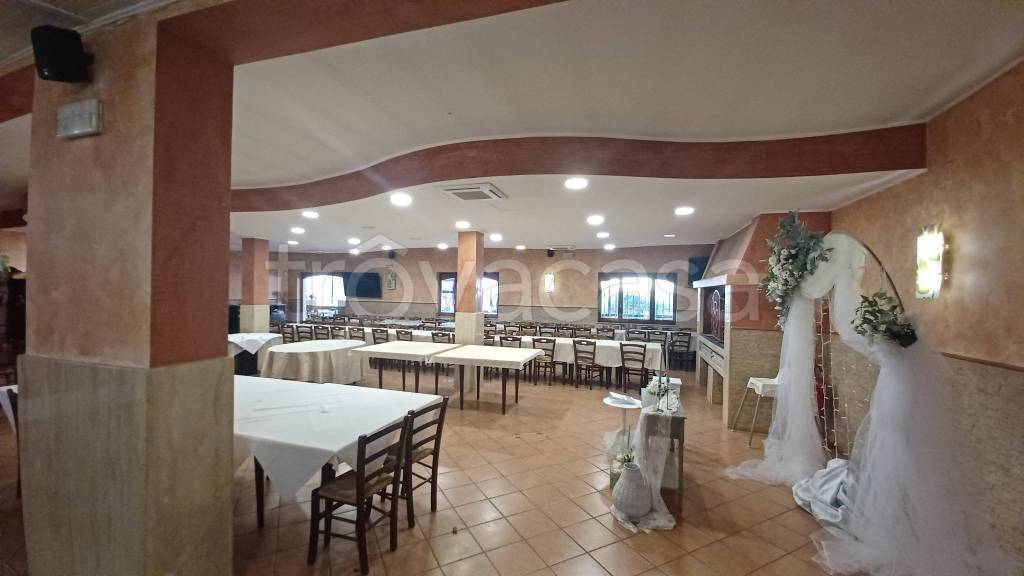 negozio in vendita a Terracina