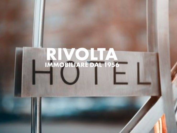 negozio in vendita a Terracina